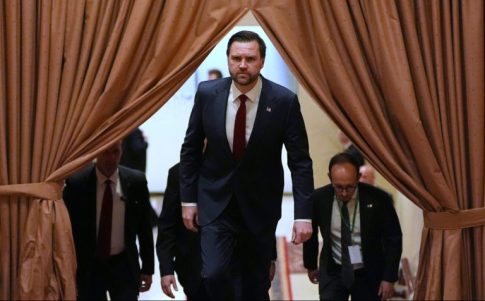 Στη Μαδρίτη σήμερα ο <strong>Μαχμούντ Αμπάς</strong>