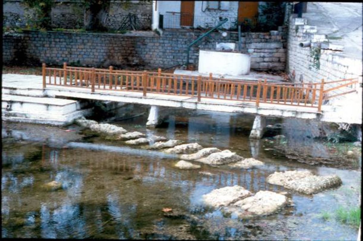 Βελεστίνο: 7.600 ευρώ για να ξαναγίνει το ξύλινο δάπεδο θέασης στην Υπέρεια Κρήνη