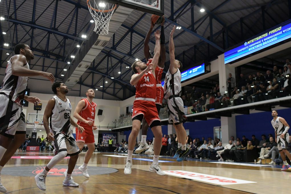 Greek Basketball League: Πάτησε «γκάζι» και… καθάρισε ο Ολυμπιακός στο δεύτερο ημίχρονο, 79-68 τον Βίκο Ιωαννίνων