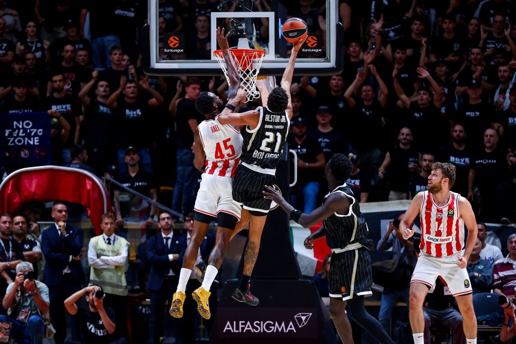 Euroleague: Mε buzzer beater του Καρ ο Ολυμπιακός έχασε 96-94 στην Μπολόνια από την Βίρτους  ​