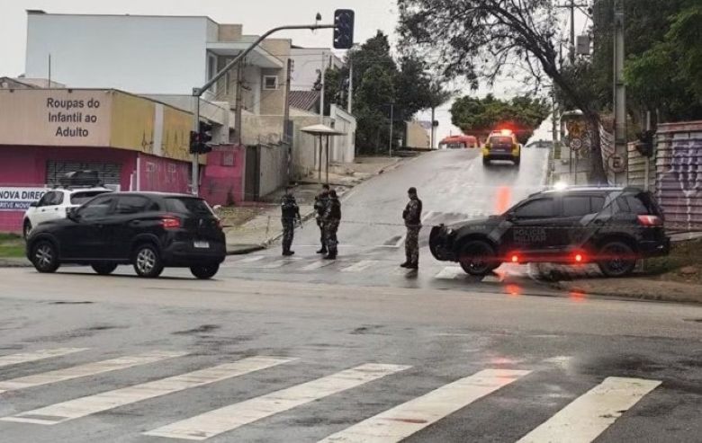 Βραζιλία: Αστυνομικοί σκότωσαν άνδρα που κρατούσε 13 παιδιά ομήρους σε σχολείο