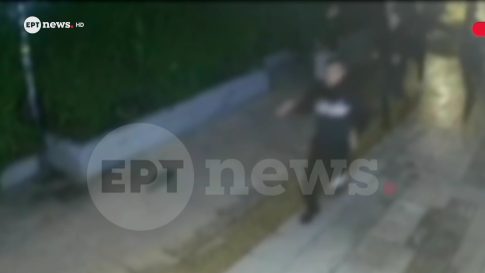 Βόλος: Ελεύθεροι με περιοριστικούς όρους οι δύο νεαροί για την επίθεση στην παραλία